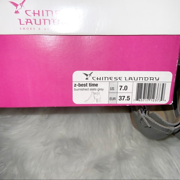 Chinese laundry distressed gray heeled sandal - Picture 9 of 9